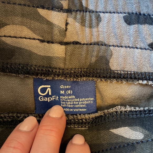 Gap Kids Joggers Camo Size M (8) - Picture 2 of 4
